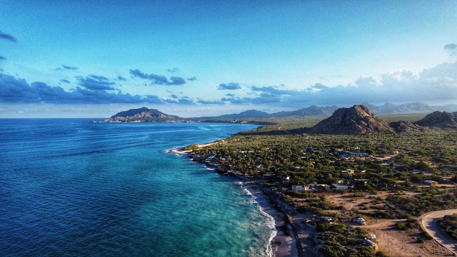 Diving and snorkelling in Cabo Pulmo, the World's Aquarium